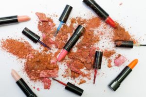 Gdzie kupić najlepsze kosmetyki do makijażu mineralnego?