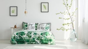 Pościel w motywy roślinne – doskonały pomysł na wiosnę w sypialni