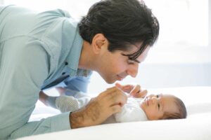 Jak radzić sobie z odparzeniami pieluszkowymi u dziecka?